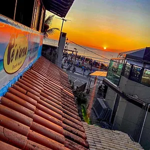 Pé Na Areia Hostal